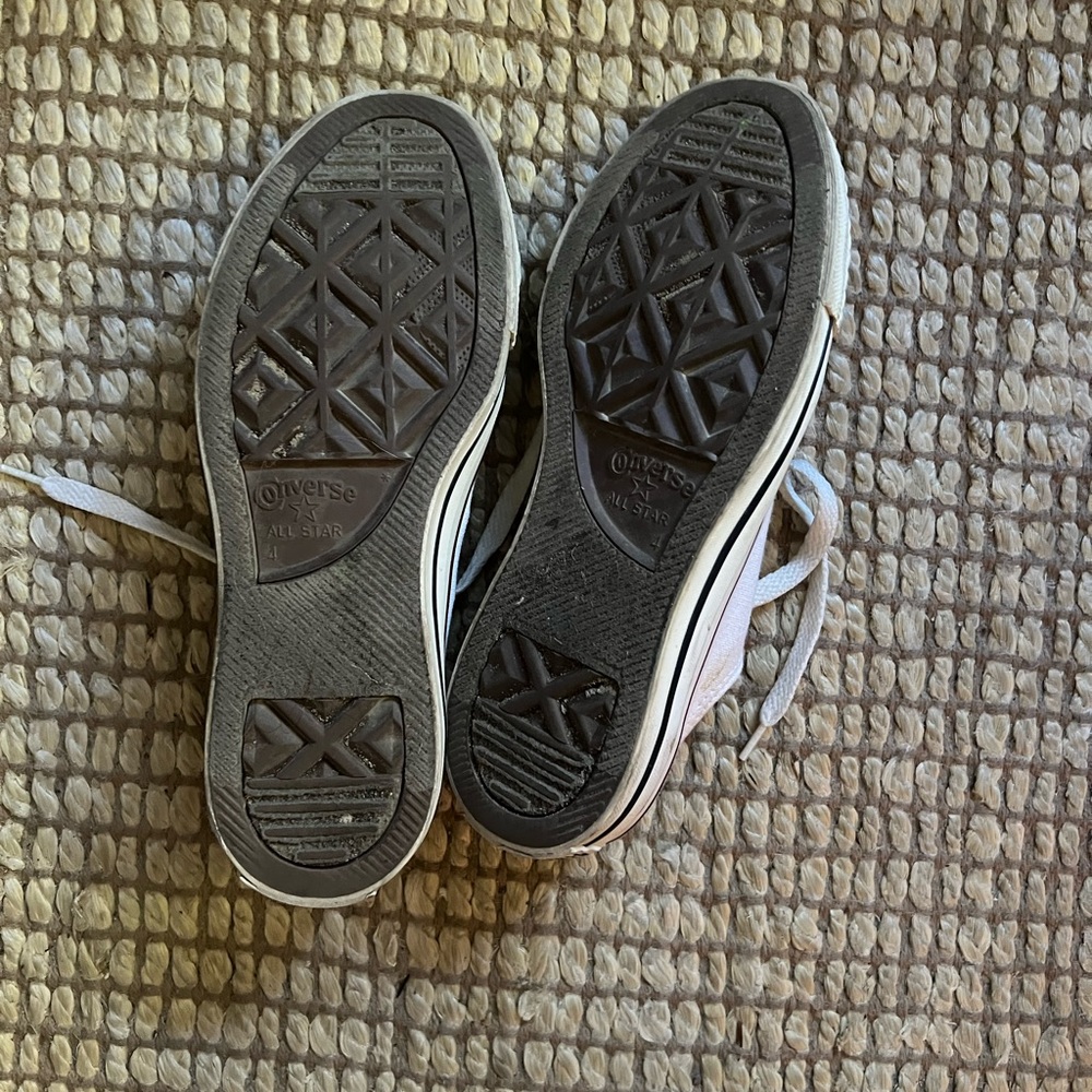 Low Top White Converse - Picture 3 of 4